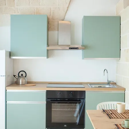 Casa Toni - Dimora Tipica Nel Cuore Di Bed & Breakfast Conversano